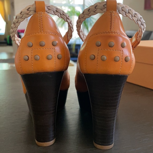 Gorgeous Tod’s Wedges - Never Worn - Picture 3 of 7